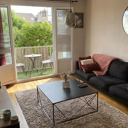 Superbe Appartement, Proche De L'hyper Centre קאין