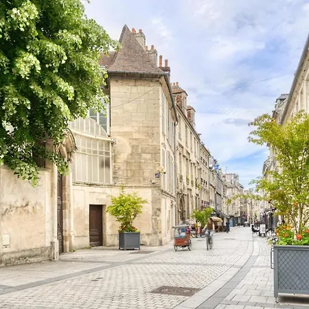 Superbe Appartement, Proche De L'hyper Centre * קאין